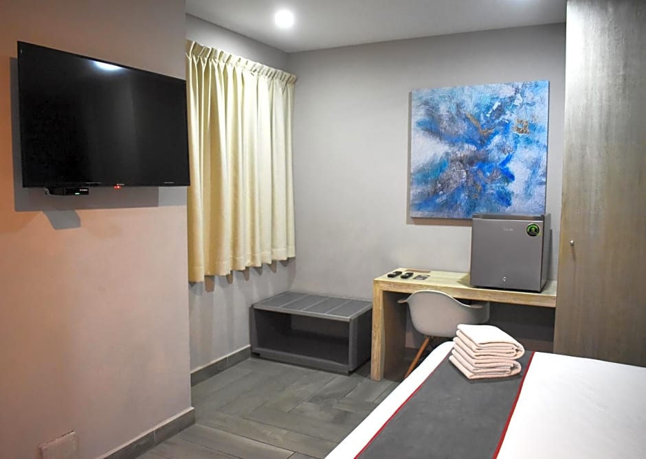 Illusion Xpress I Attraction Hotel Deluxe