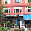 Hotel Discovery Inn