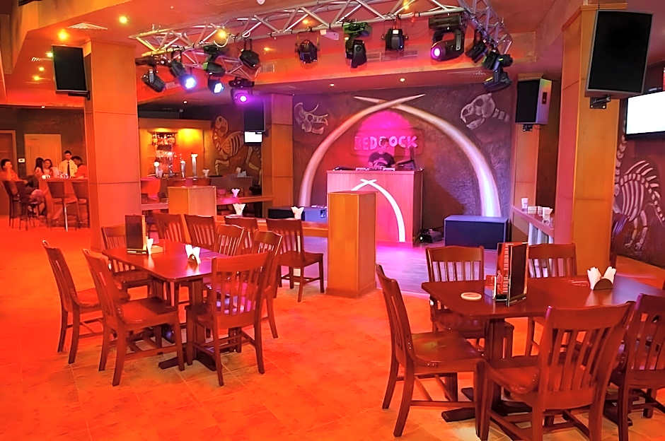 Ramee California Hotel