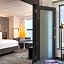 Renaissance by Marriott New York Times Square Hotel