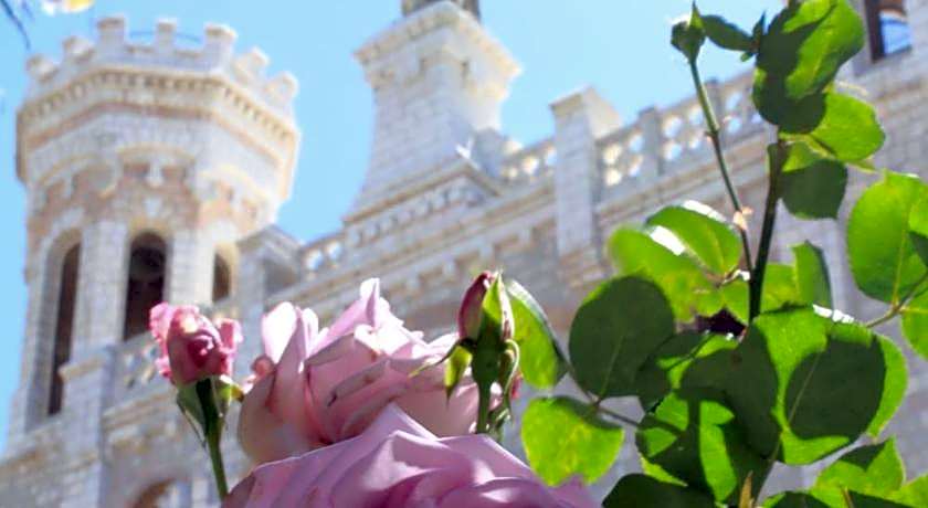 Notre Dame Center Guest House