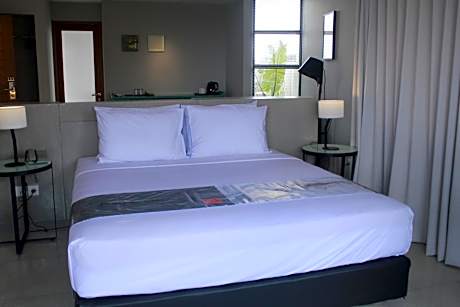 Suite with Balcony