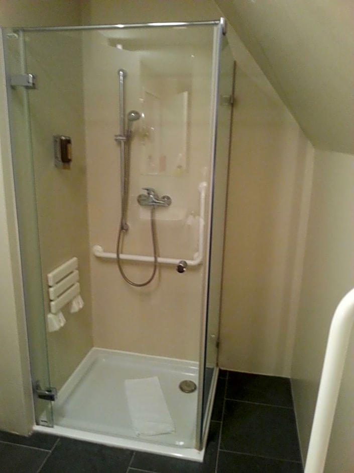 Hotel Schloss Weikersdorf