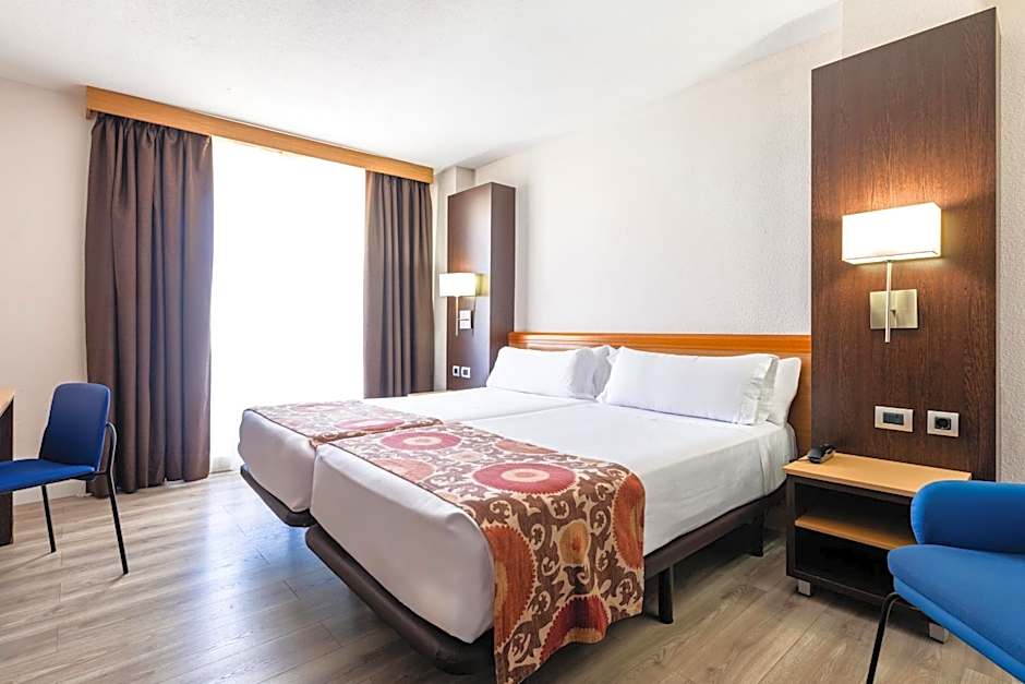 Hotel Catalonia Oro Negro