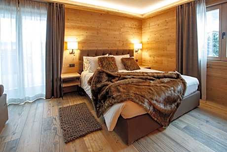 Suite with Sauna