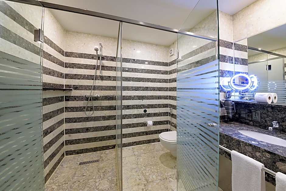 Royal Tulip Brasília Alvorada