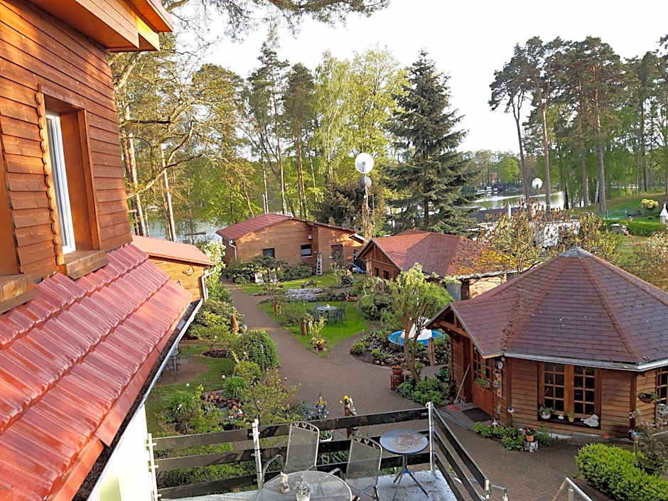 Monikas Gästehäuser Seeblick Himmelpfort