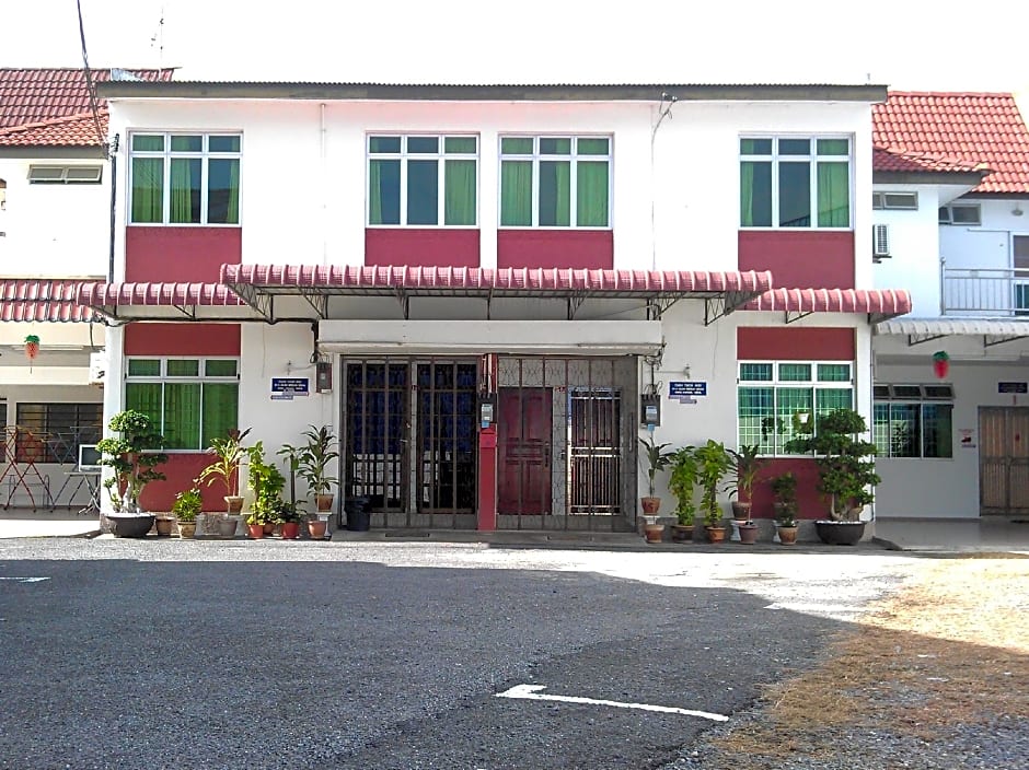 Megastar Inn Vacation Stay