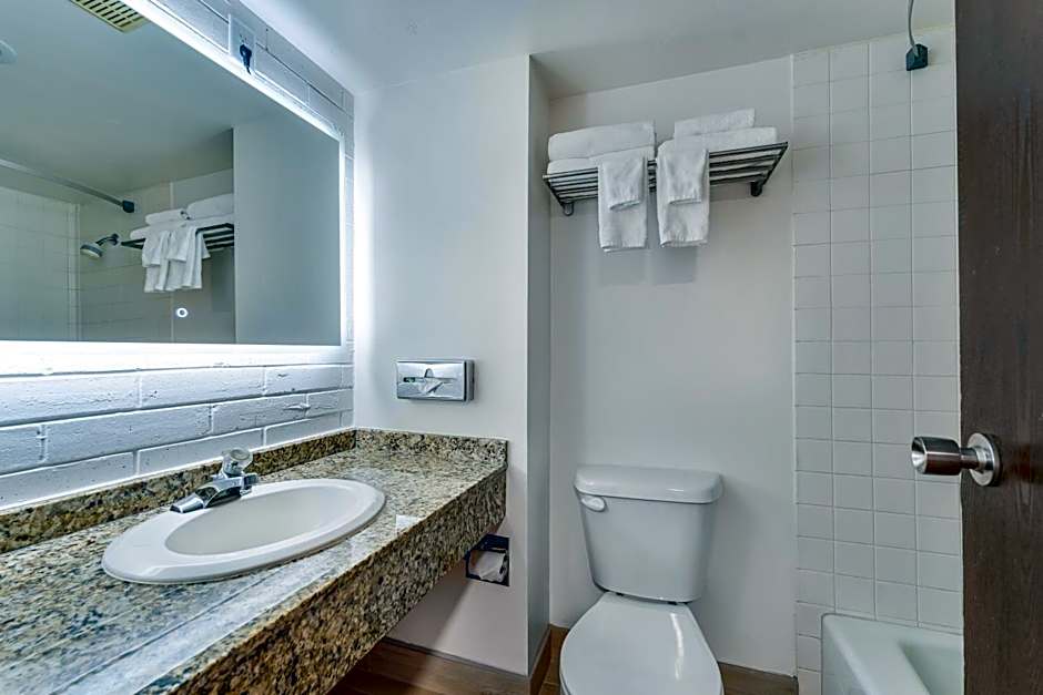 Ramada by Wyndham Richfield UT