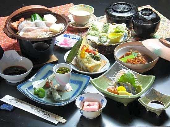 Kokumin Shukusha Enasansou