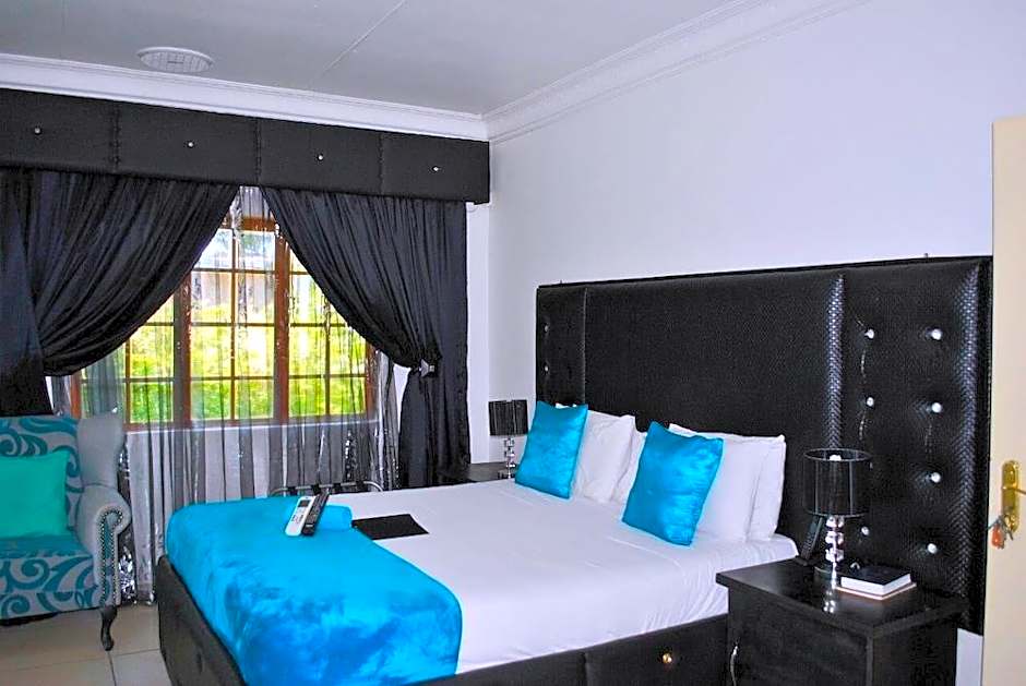 Lapologa Bed & Breakfast