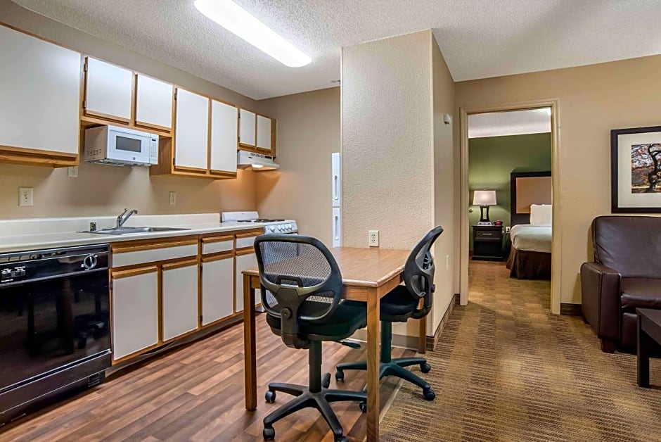 Extended Stay America Suites - Toledo - Maumee