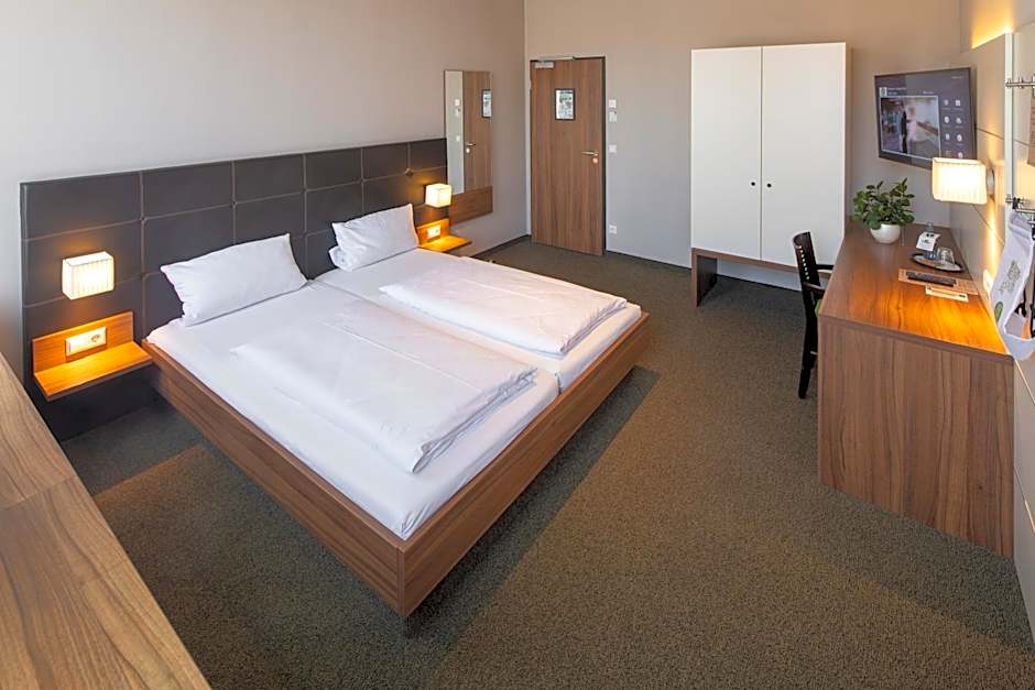 JOESEPP´S HOTEL am Schweizerberg