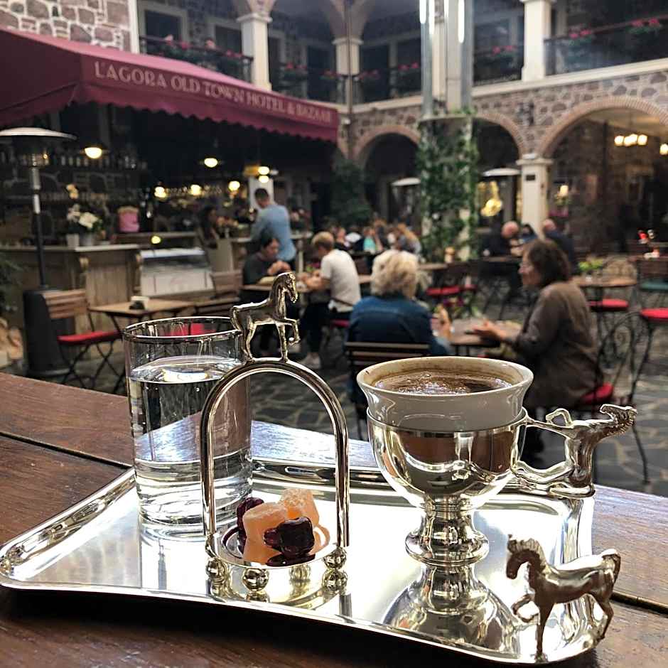 L'agora Old Town Hotel & Bazaar