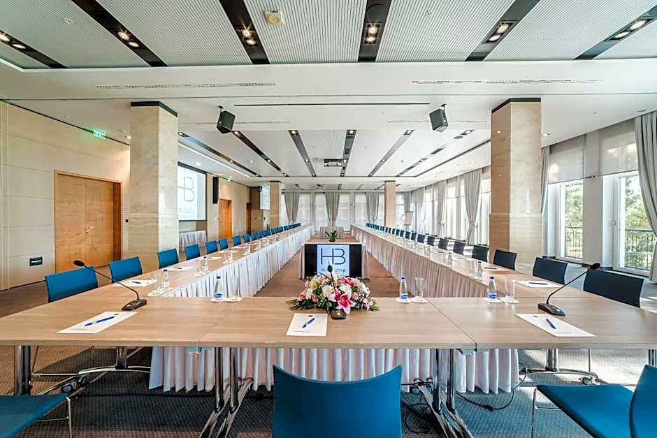 Crowne Plaza Budva by IHG