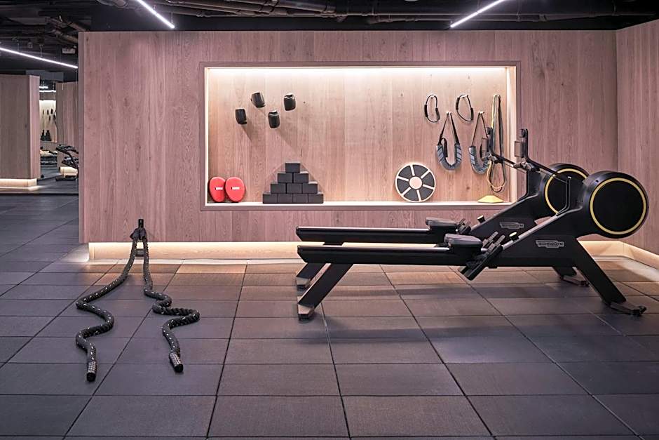 Muir, Luxury Collection