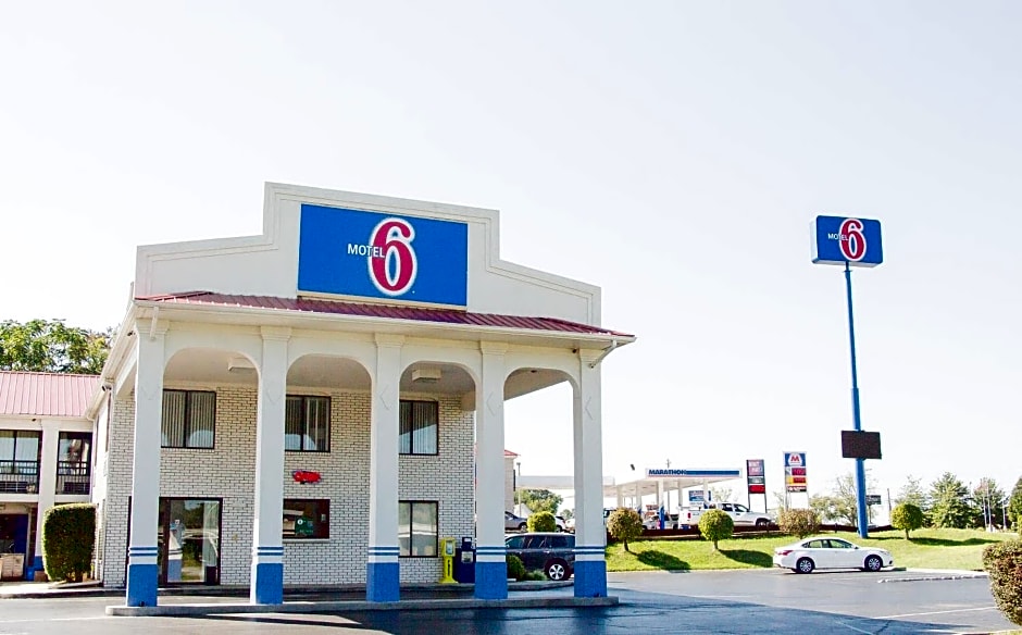 Motel 6-Cookeville, TN