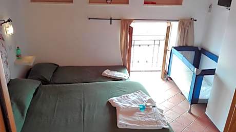 Family Room with Sea View