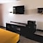 Express Inn & Suites