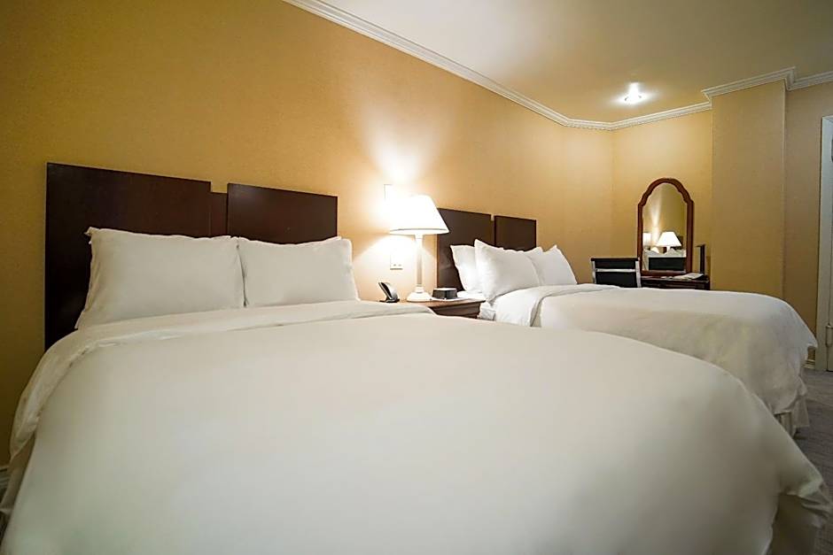 Hotel Stanford