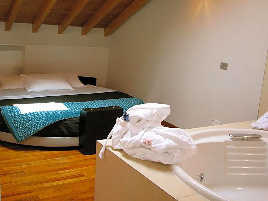 Parizzi Suites & Restaurant
