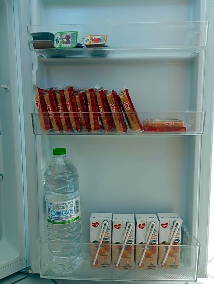 Ero Aegina Hospitality