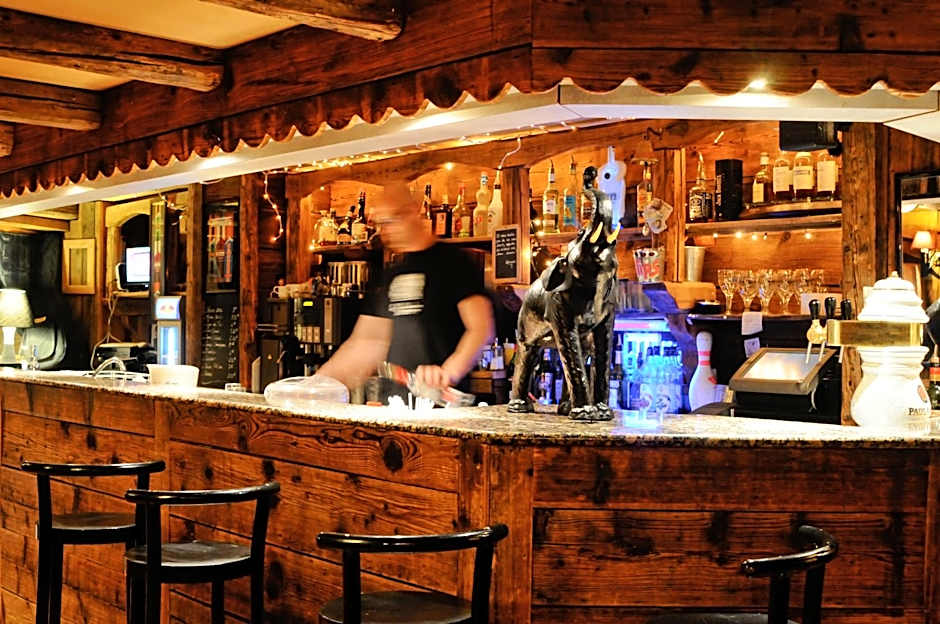 Le Cheval Blanc - Village Montana