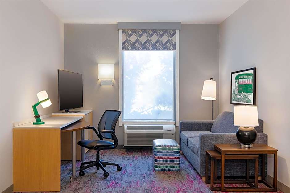 Home2 Suites by Hilton Milwaukee Brookfield