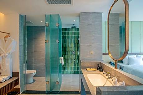 Executive Double Room with Mountain View