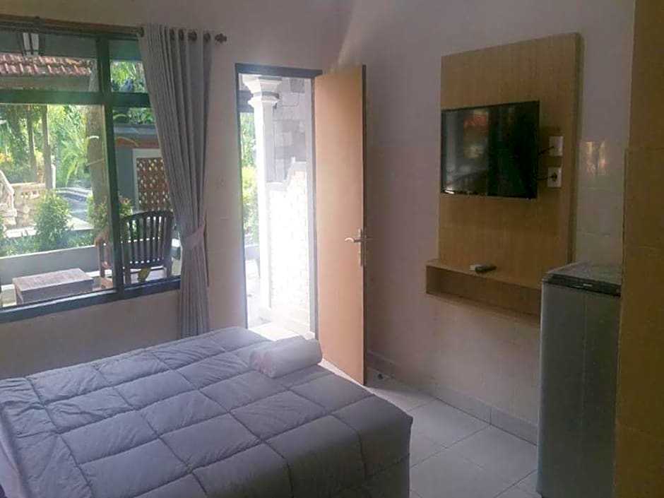 Dewa Bharata Bungalows Legian