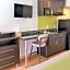 Studio 6-Fresno, CA - Extended Stay