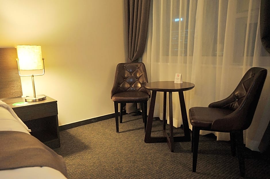 Yongin Central CO'OP Hotel