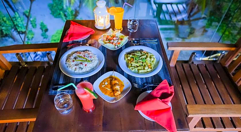 Hathaa Beach Maldives