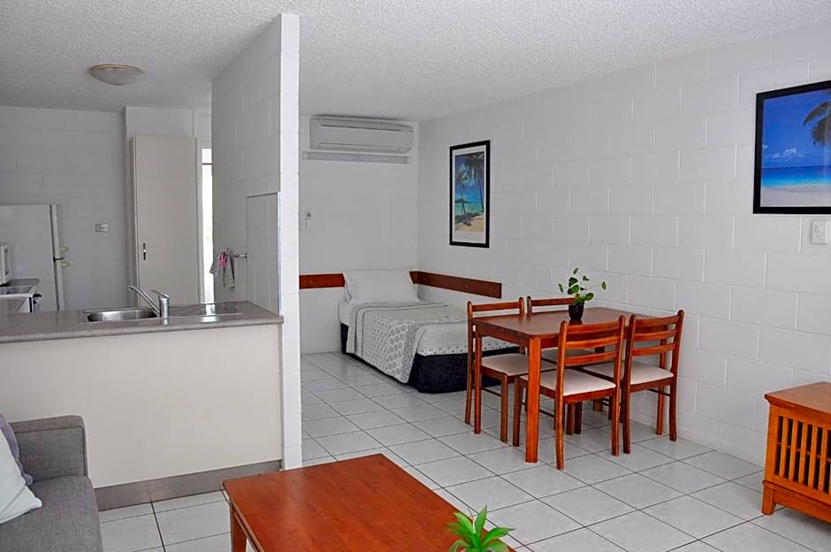 Palm Waters Holiday Villas