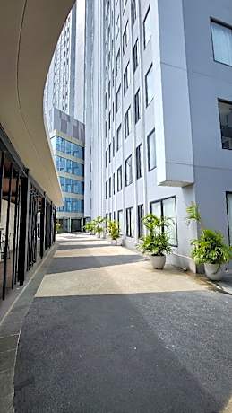 The Bay Apartement Icha 2BR 