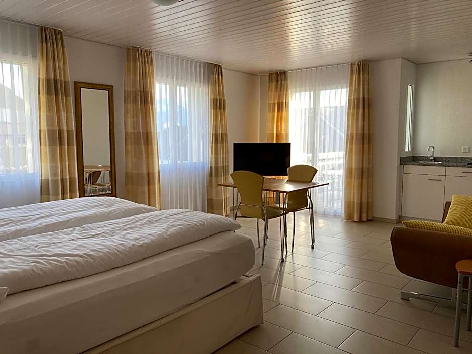 Krone Bed & Breakfast