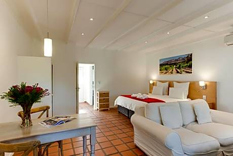 Suite Pool