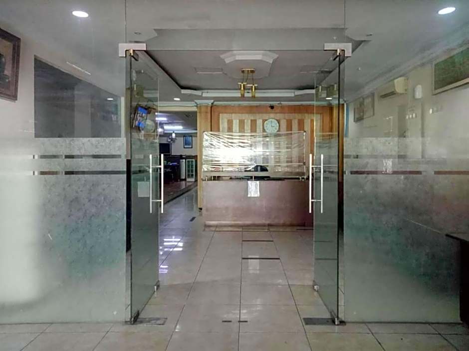 RedDoorz near Balai Kota Makassar