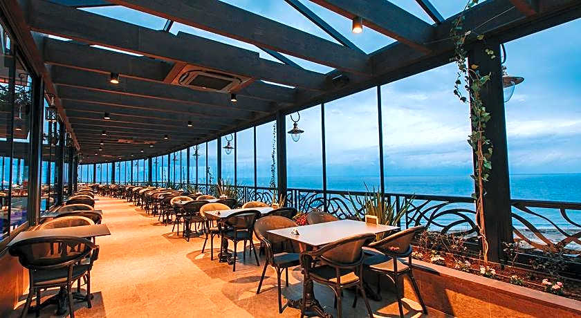 Peerless Villas Hotel