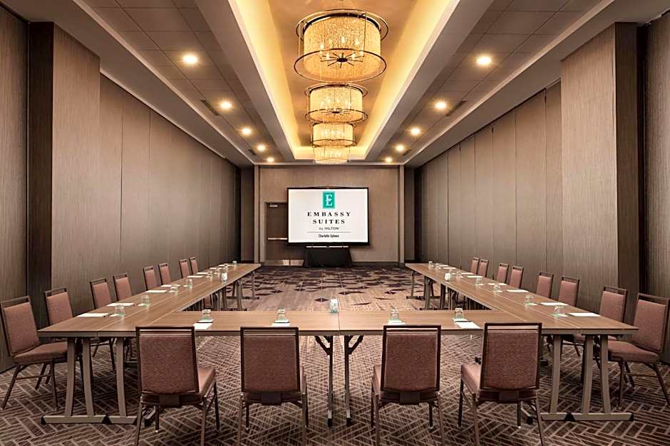 Embassy Suites by Hilton Charlotte Uptown
