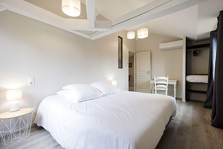 Le Trèfle à Quatre Feuilles