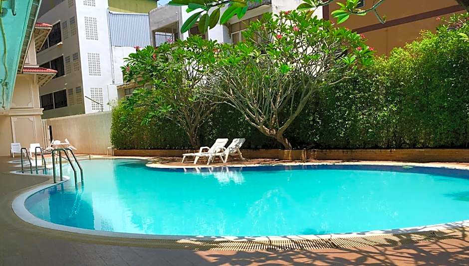 Baan Klang Condo Hotel Hua Hin