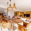 Black Pearl Apartment Hotel