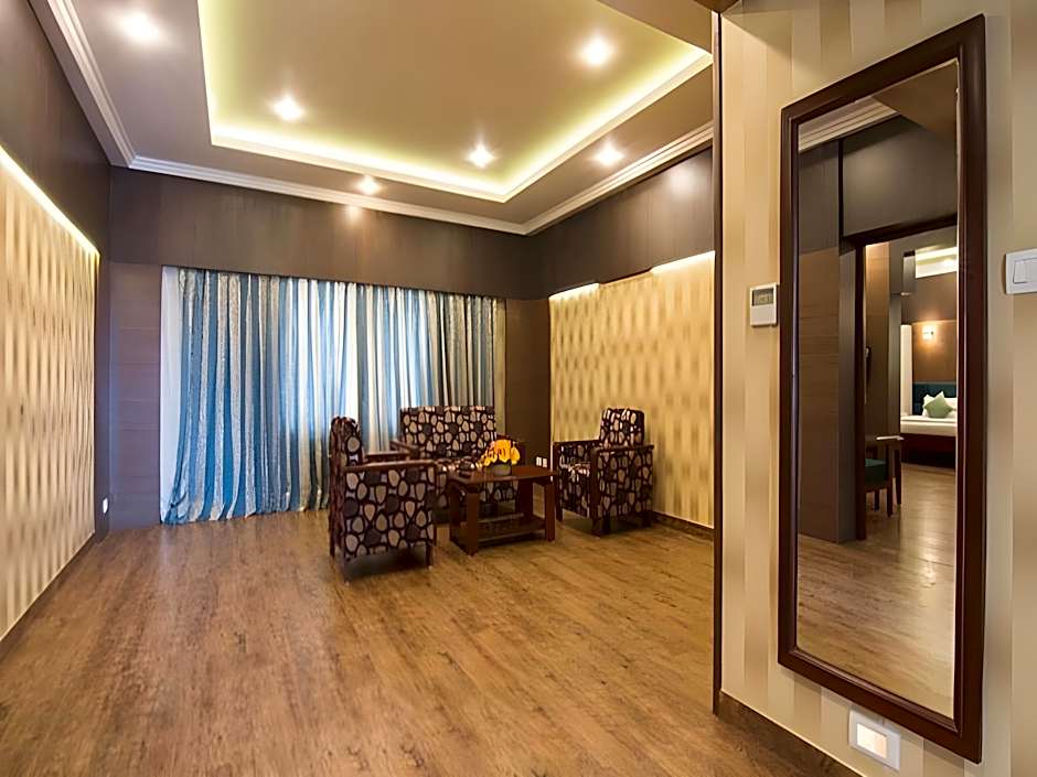 Shenbaga Hotel & Convention Centre