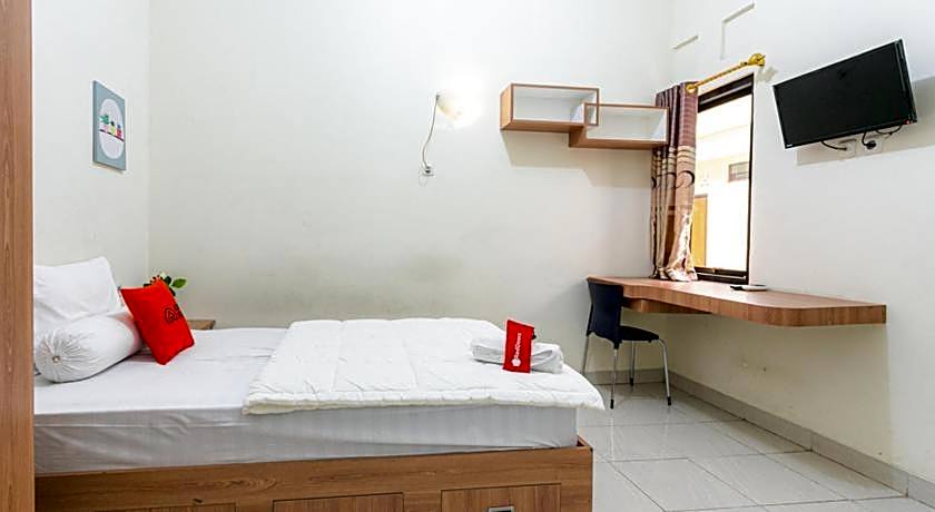 RedDoorz Syariah near Assalaam - UMS