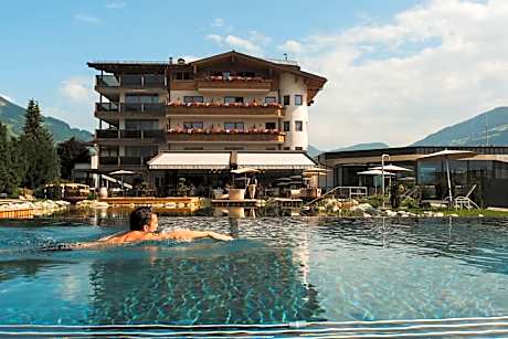 HELD - Hotel & Spa , 4 Sterne Superior, Zillertal
