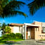 Azul Villa Esmeralda, by Karisma