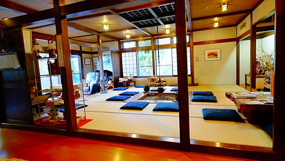 Nakadaya
