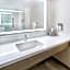 Holiday Inn Express Hotel & Suites Cheyenne By IHG