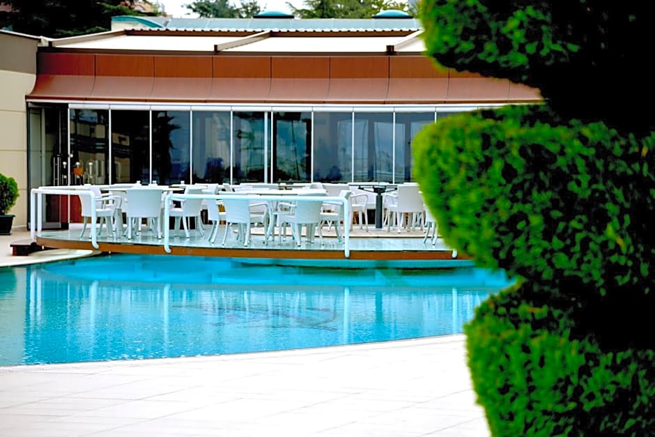 Hotel Hegsagone Marine Asia